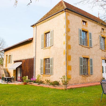 Aux Ronzieres Bed & Breakfast Pouilly-sous-Charlieu Стая снимка